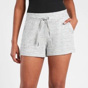 PERFECT CONDITION ATHLETA BALANCE SHORTS